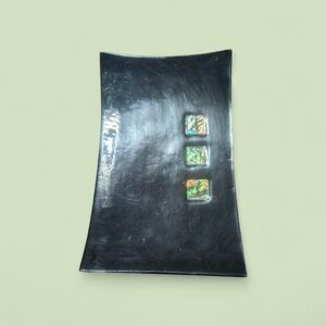 Niniwa , Nz Black Plastic Decorative Dish With Inlaid Abalone